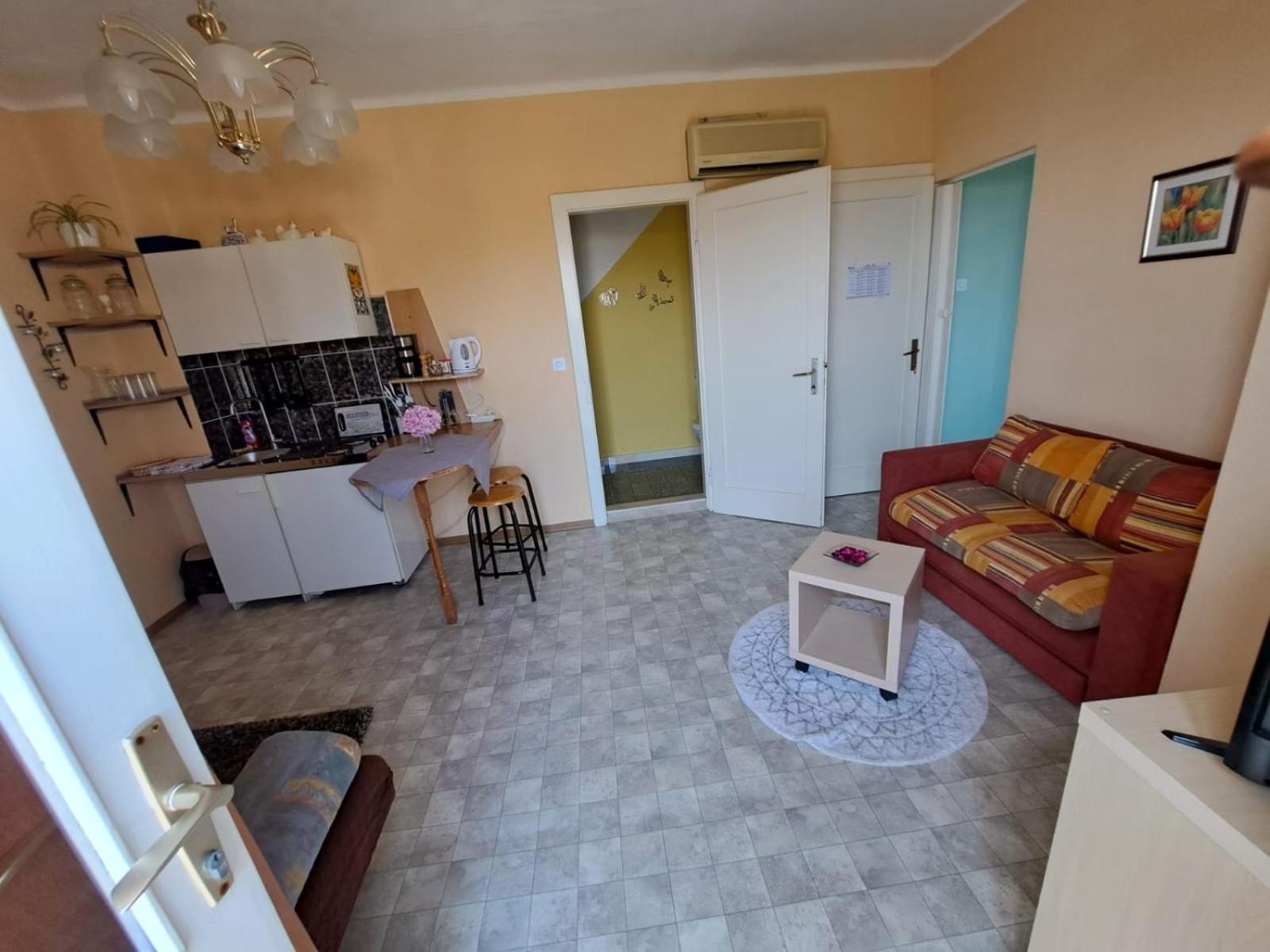 Apartmani Dusica Lumbarda Bagian luar foto